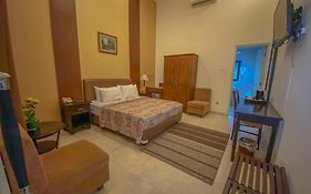 Le Krasak Boutique Hotel